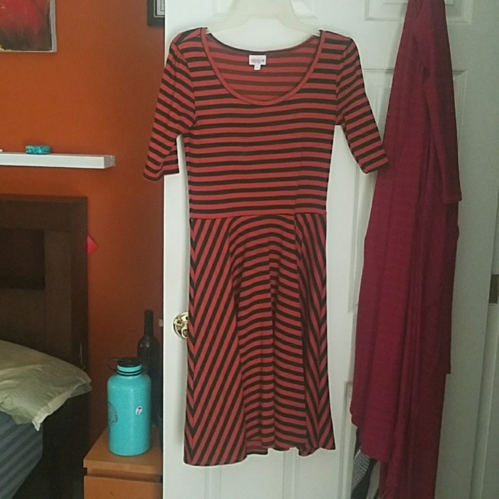 Nicole Lularoe dress